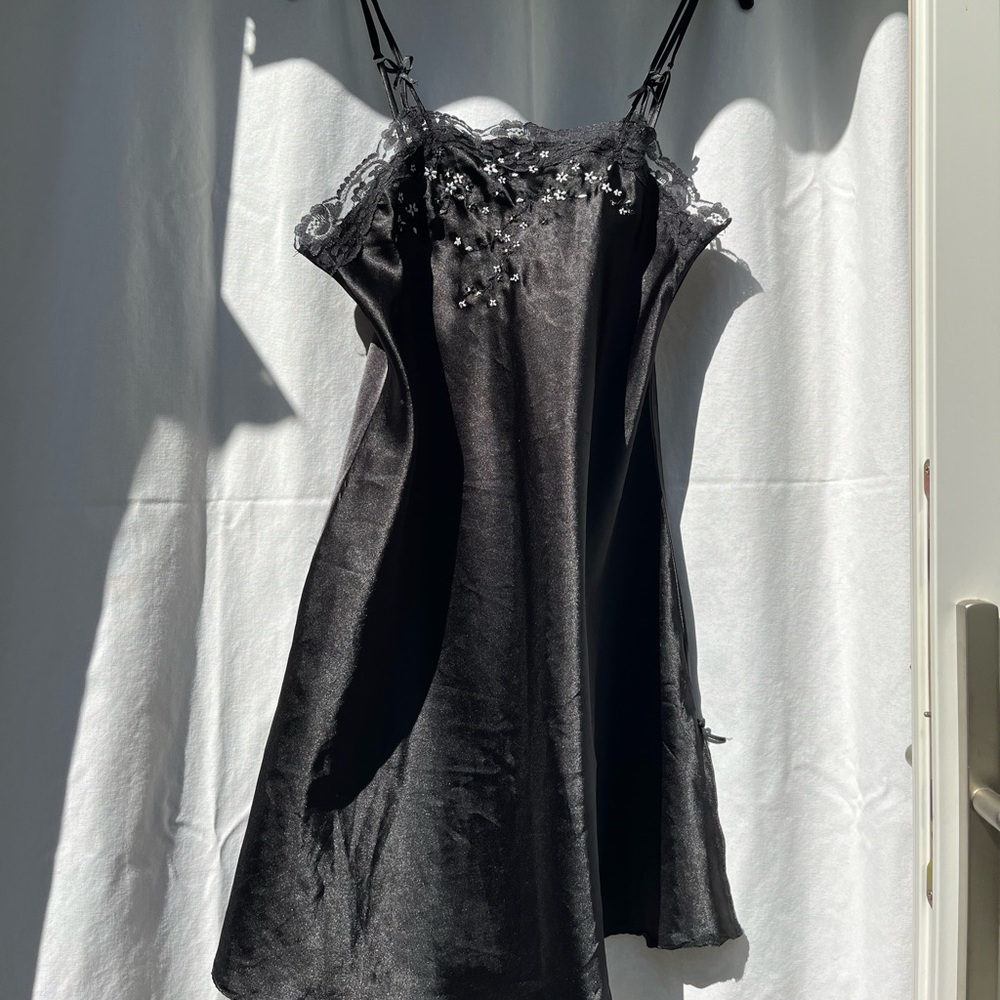 Size Small (EU 34/36) Black Lace-Trim Embroidered Floral Slip Dress